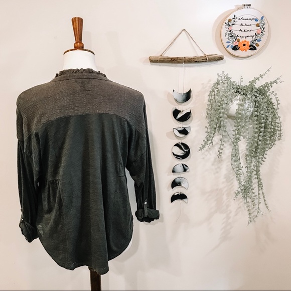 • Lucky Brand • Olive Top - Picture 3 of 5